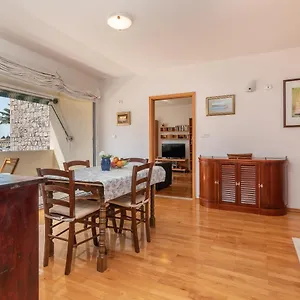  Apartment Bruno Croatia