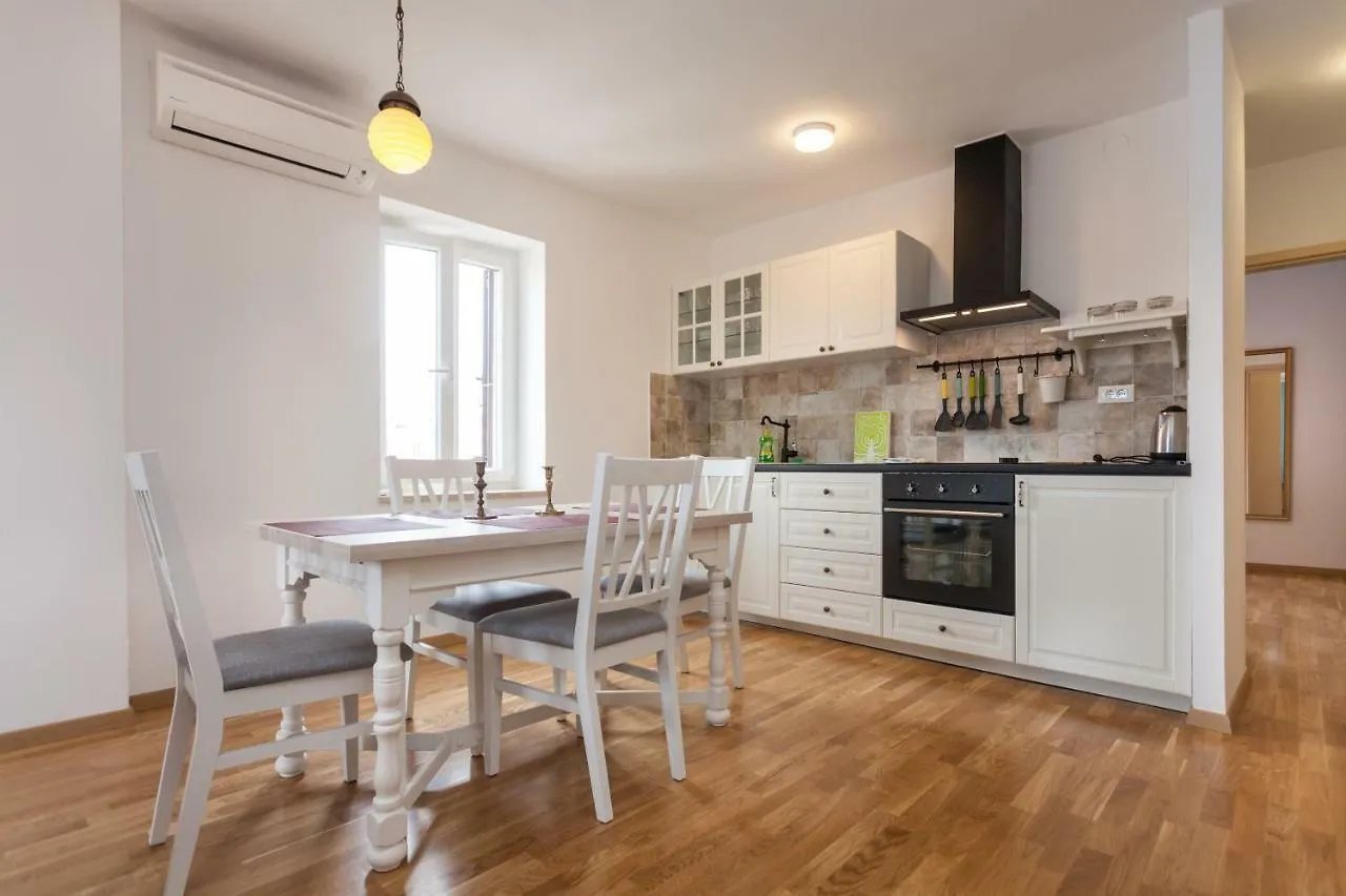 Apartment Amare Seaview Rovigno